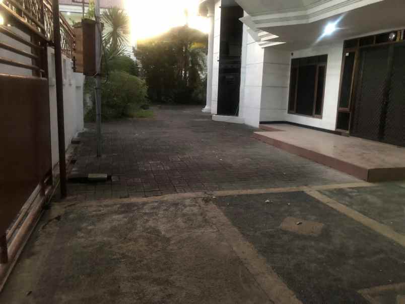 dijual rumah jl villa kalijudan indah