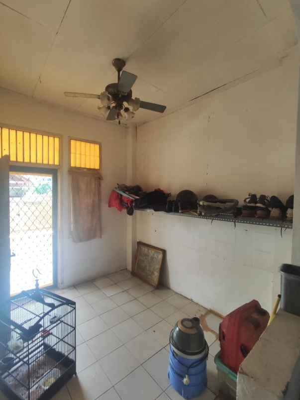 dijual rumah jl zamrud jati rasa