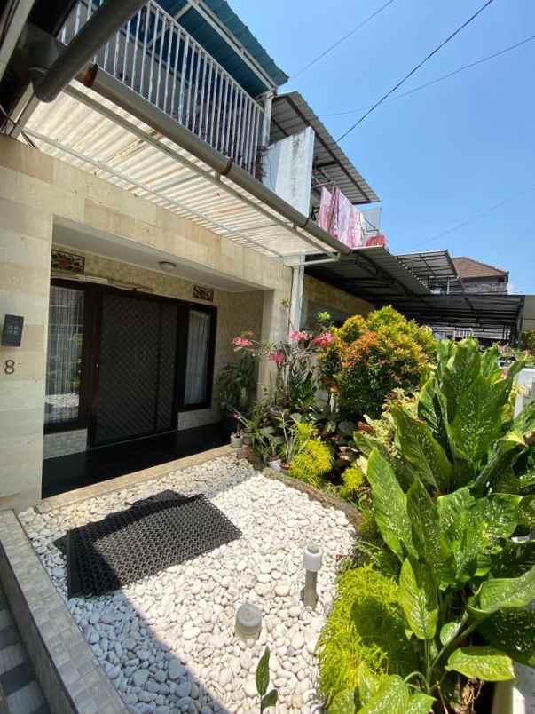 dijual rumah jln kebo iwa utara