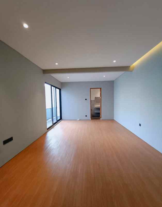 dijual rumah joglo jakarta barat