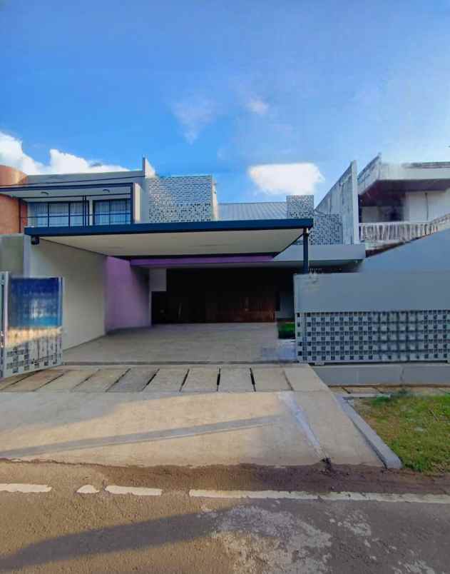 dijual rumah joglo jakarta barat