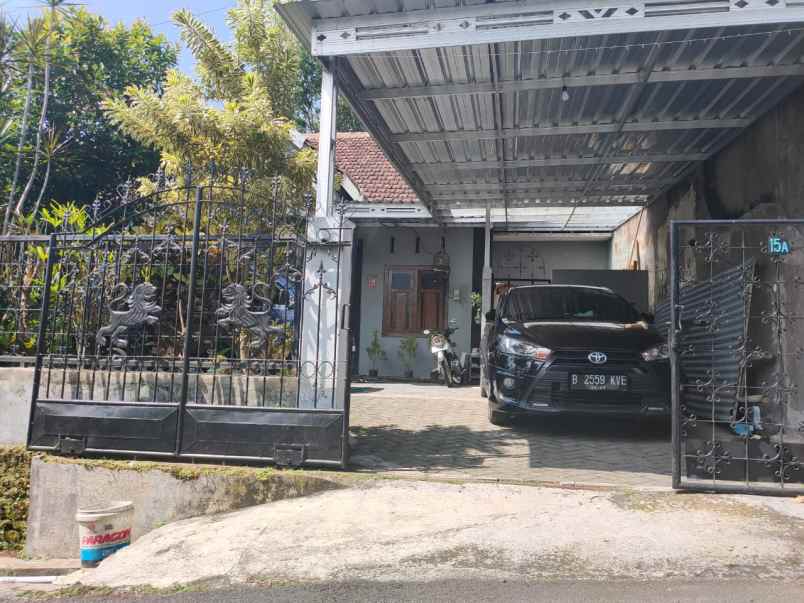 dijual rumah junwatu junrejo kota batu