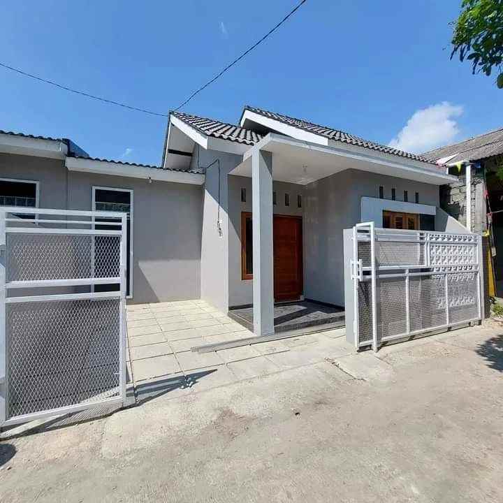 dijual rumah kalasan sleman