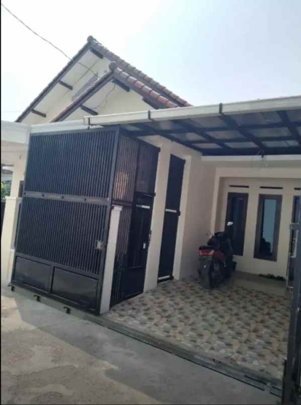 dijual rumah kav griya pesona no 12 b