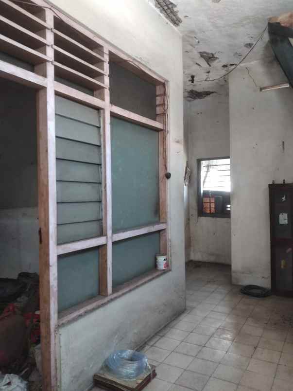 dijual rumah kawasan kapasan
