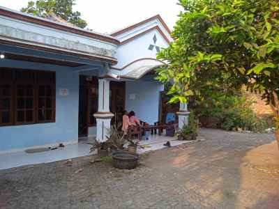 dijual rumah kebalen