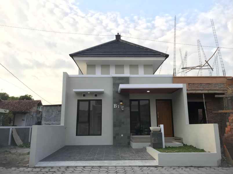 dijual rumah kebondalem kidul prambanan