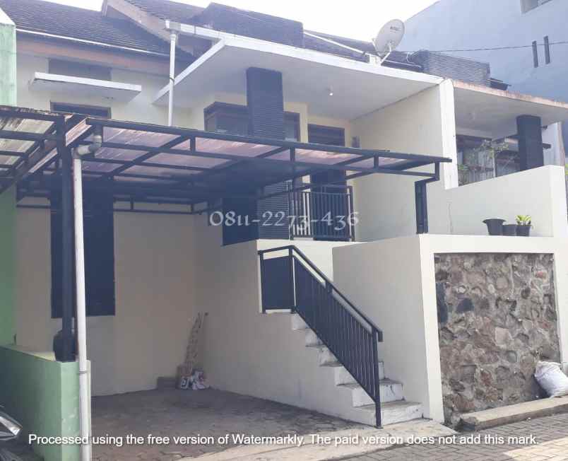 dijual rumah kec cisarua padaasih