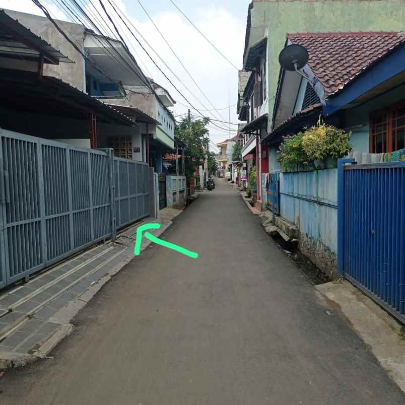 dijual rumah kedaung ciputat