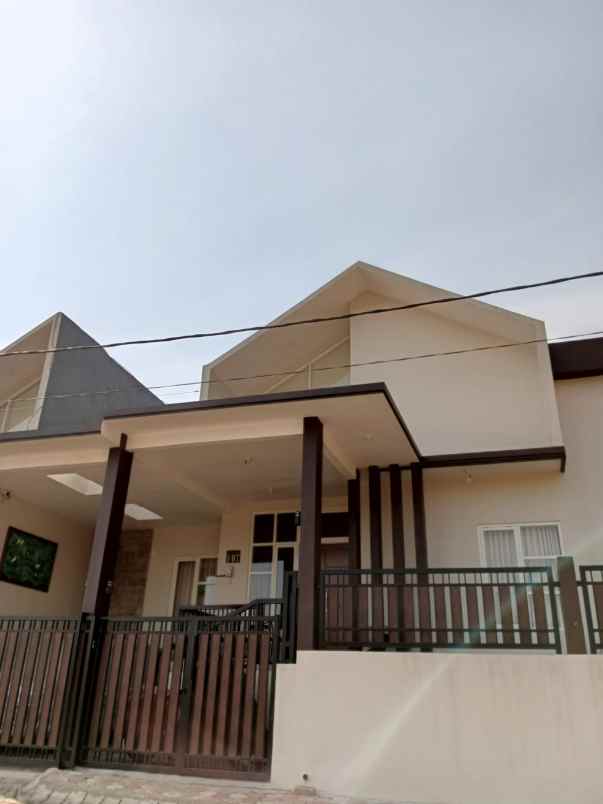 dijual rumah kedungkandang malang