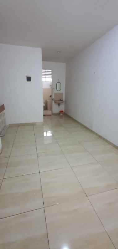 dijual rumah kelapa gading