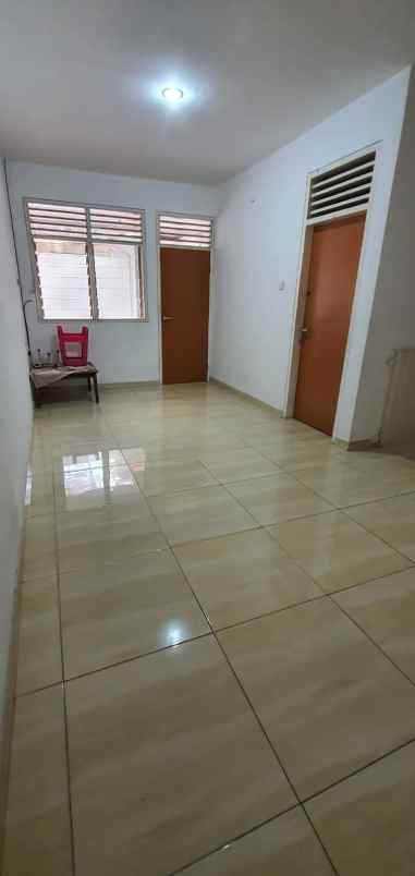 dijual rumah kelapa gading