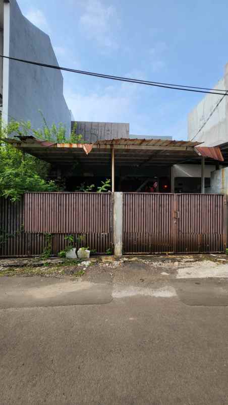 dijual rumah kelapa gading