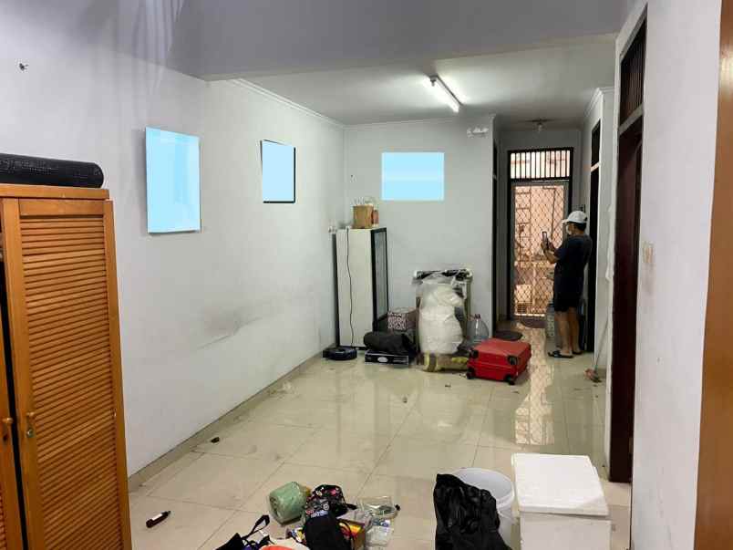 dijual rumah kelapa gading