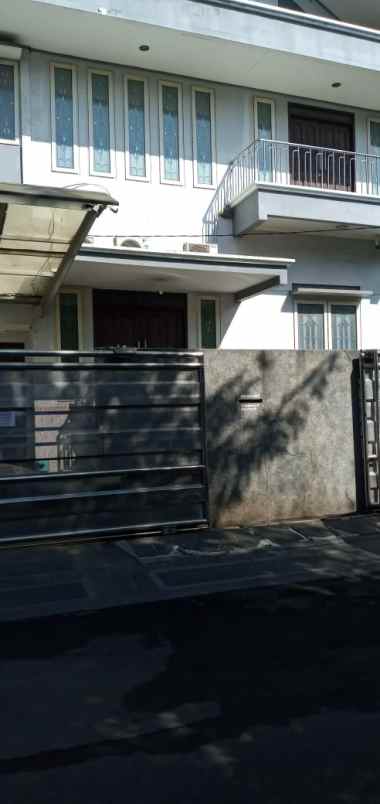 dijual rumah kelapa gading