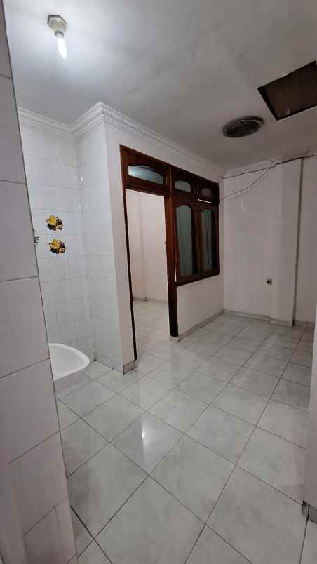 dijual rumah kelapa gading