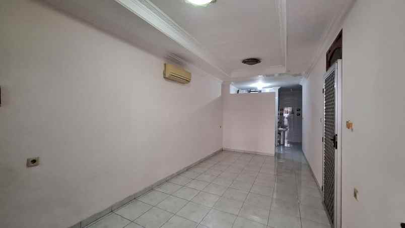 dijual rumah kelapa gading