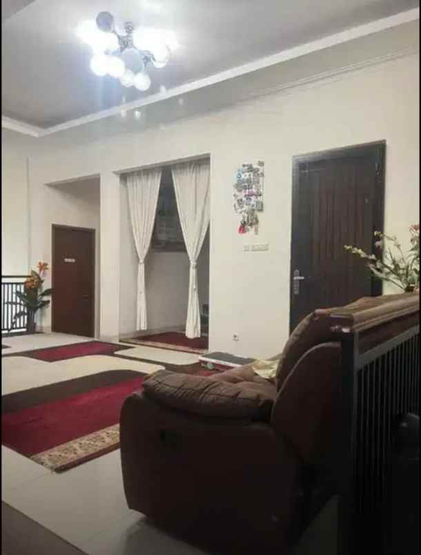 dijual rumah kemang pratama 3 rawalumbu