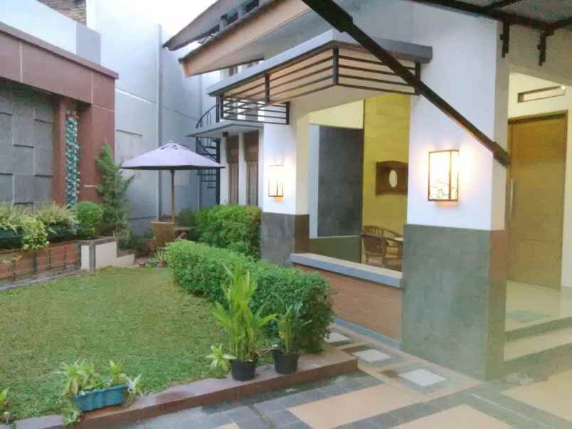 dijual rumah kemayoran