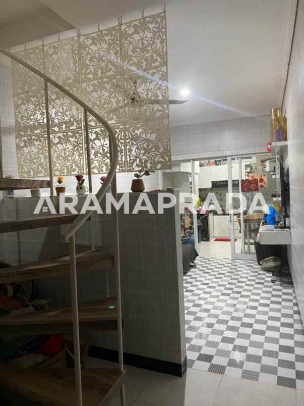 dijual rumah kembang kepah