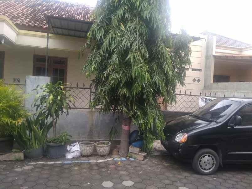 dijual rumah kembangsari semarang