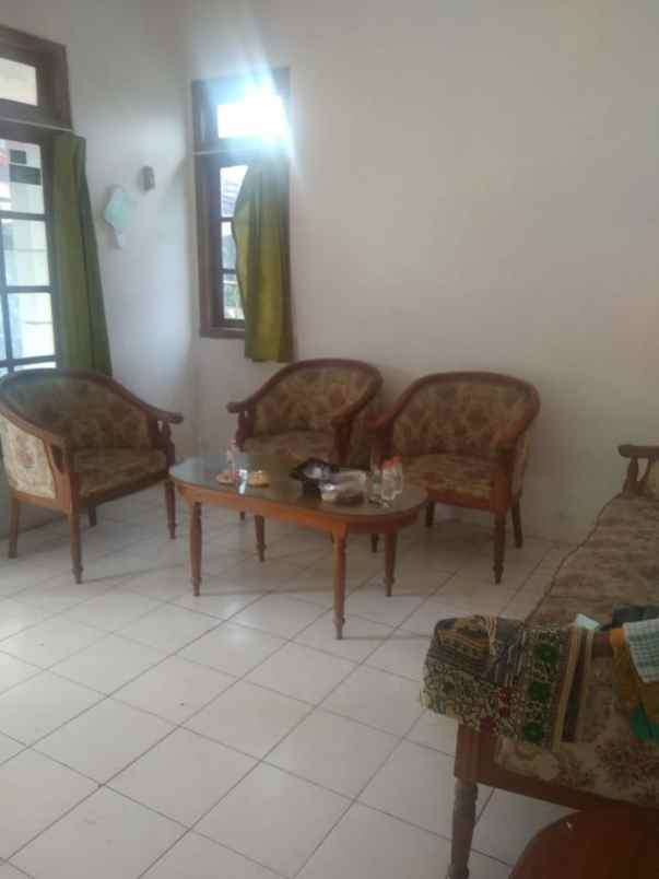 dijual rumah kembangsari semarang