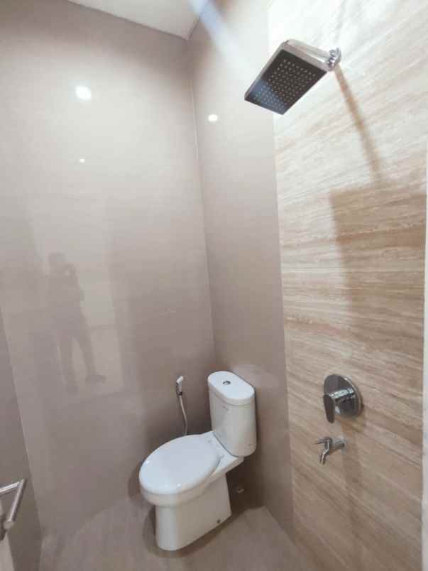 dijual rumah kenjeran