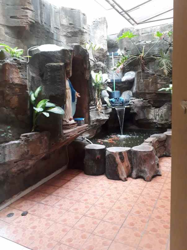 dijual rumah kenjeran p