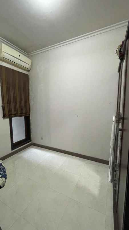 dijual rumah kertajaya indah