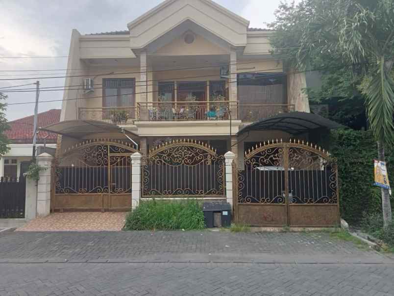 dijual rumah ketintang