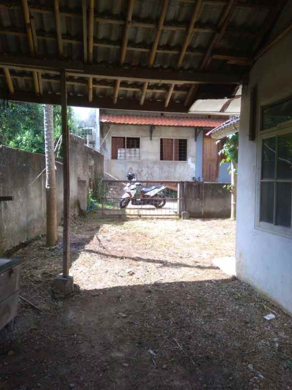 dijual rumah komp unisba jatihaandap