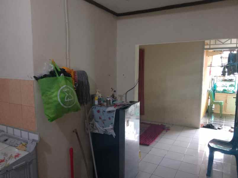 dijual rumah komplek pinang indah