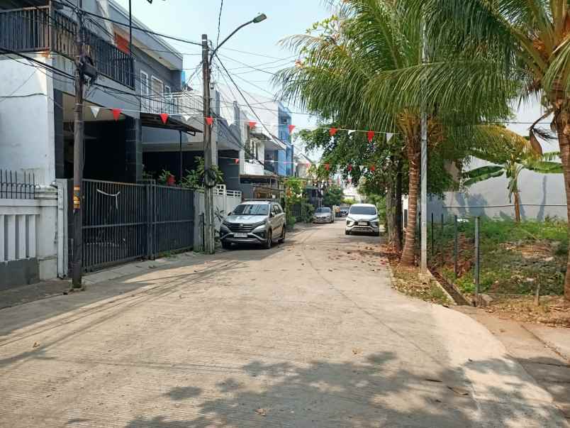 dijual rumah komplek pondok gading