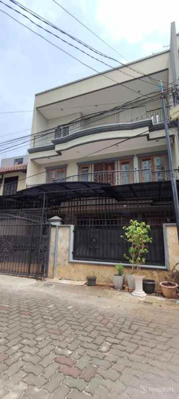 dijual rumah komplek sunter graha