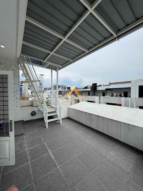 dijual rumah komplek villa rukun mas