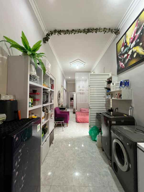 dijual rumah kost rumah induk lokasi candi mendut