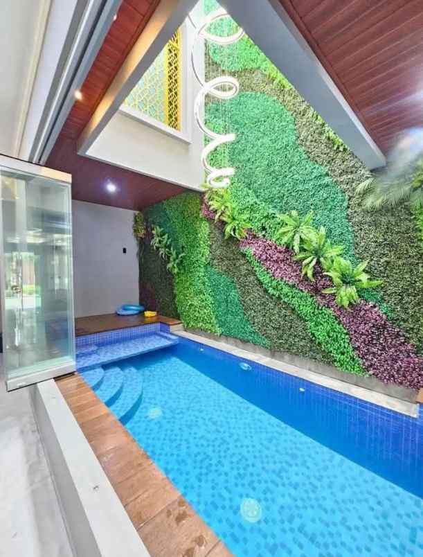 dijual rumah kota harapan indah