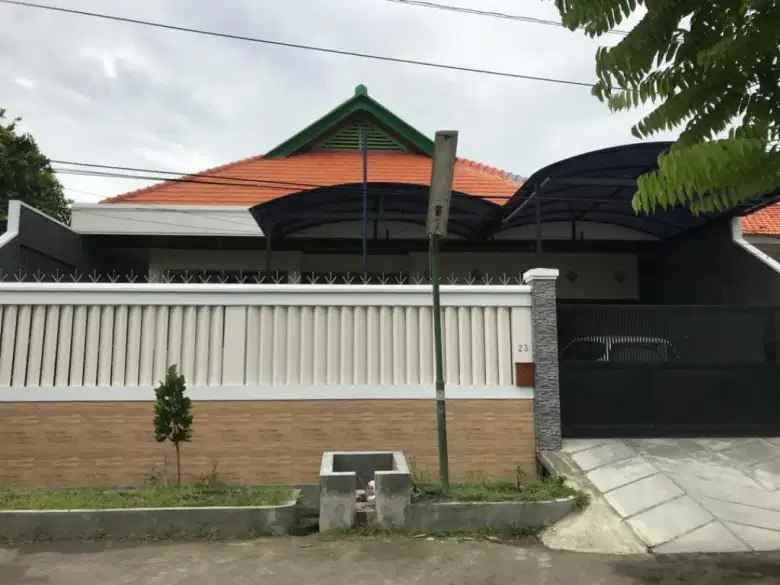 dijual rumah kupang baru surabaya