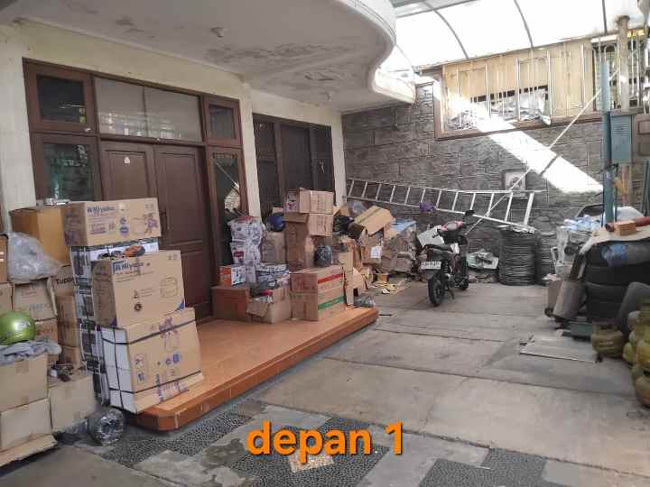 dijual rumah lebak timur