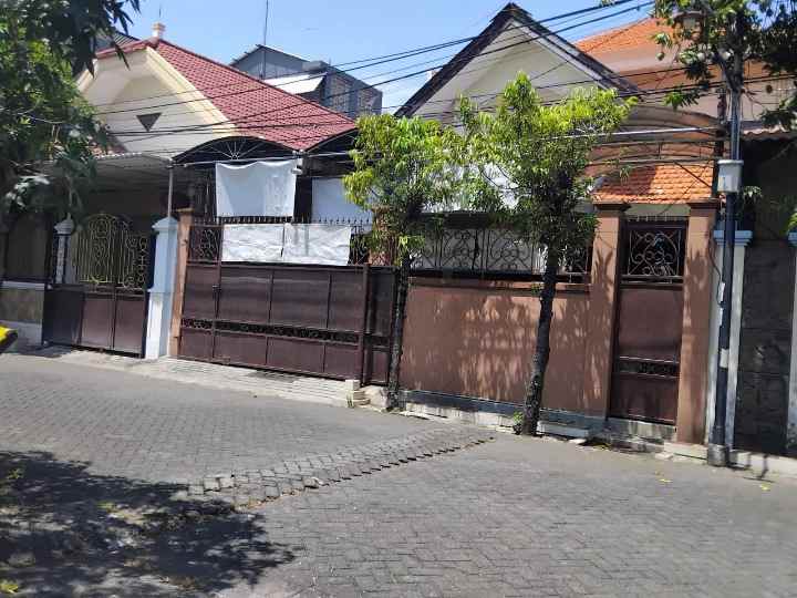 dijual rumah lebak timur