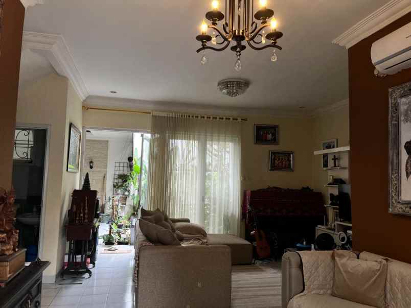 dijual rumah legenda wisata