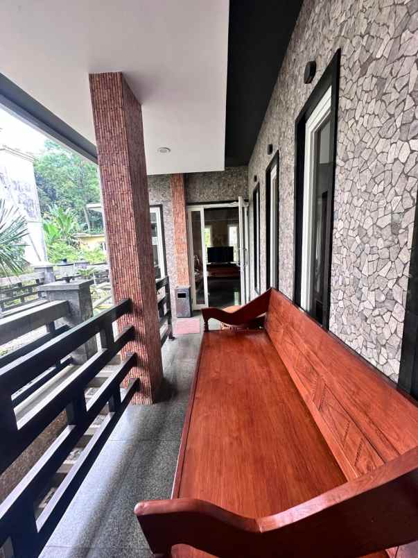 dijual rumah lobanyu pencalukan