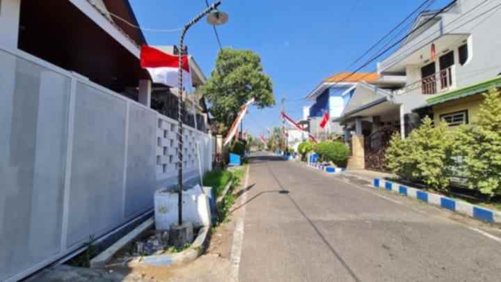 dijual rumah lokasi dekat suhat kota malang