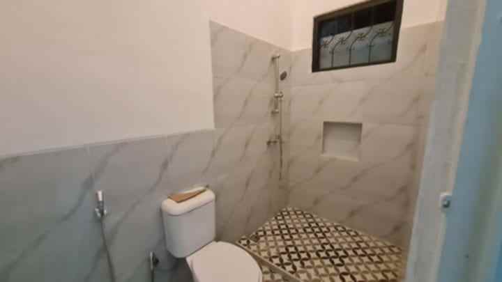 dijual rumah lokasi dekat suhat kota malang