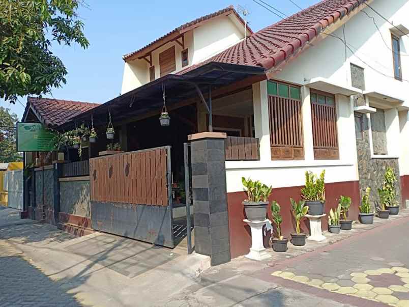 dijual rumah madyopuro