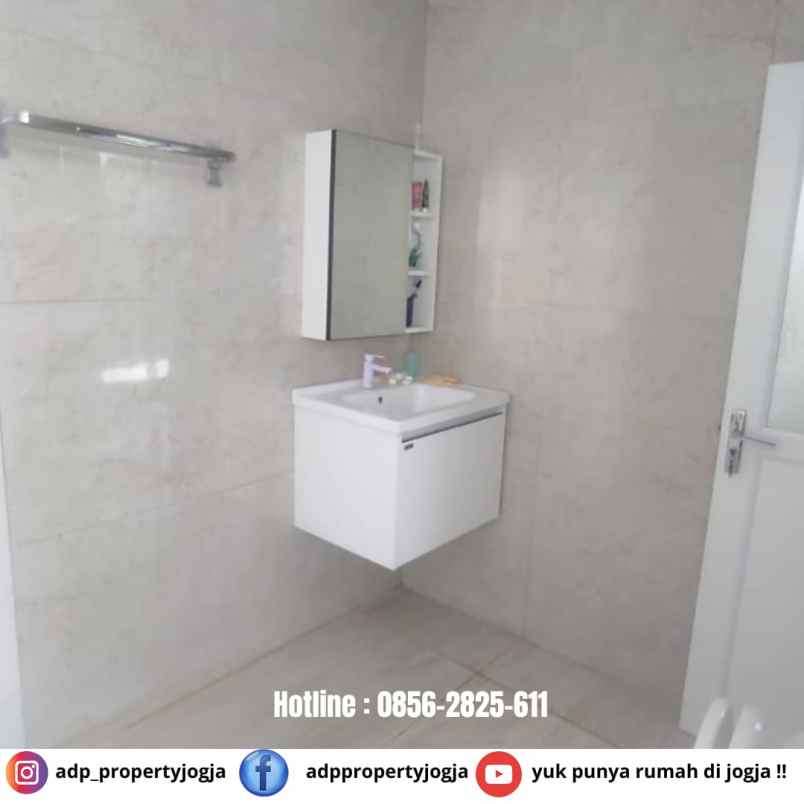 dijual rumah maguwoharjo depok sleman