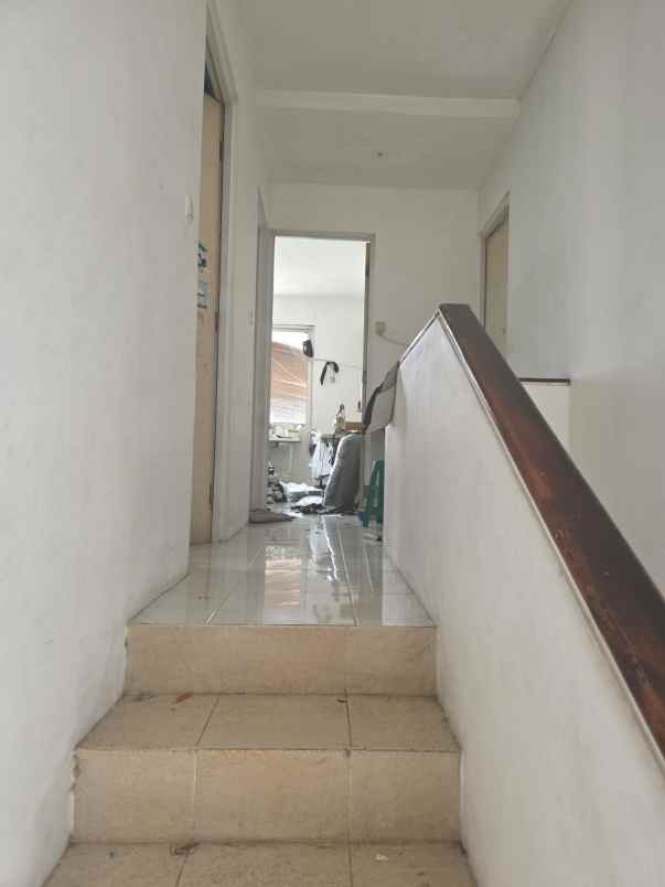 dijual rumah mahogany residence