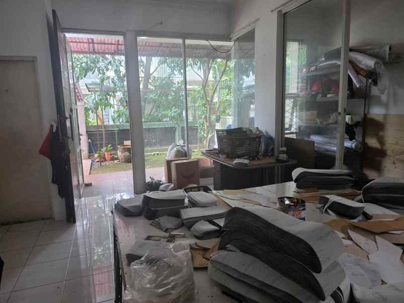 dijual rumah mahogany residence