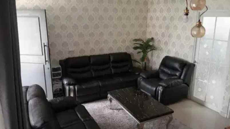 dijual rumah mansion nine