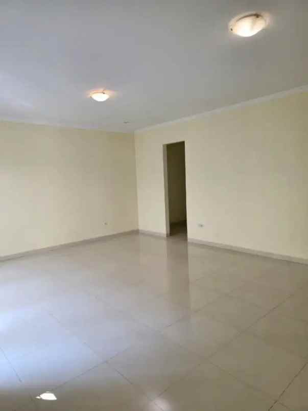 dijual rumah mega cinere